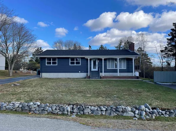152 Island View Dr, Barrington, NS B0W 1E0