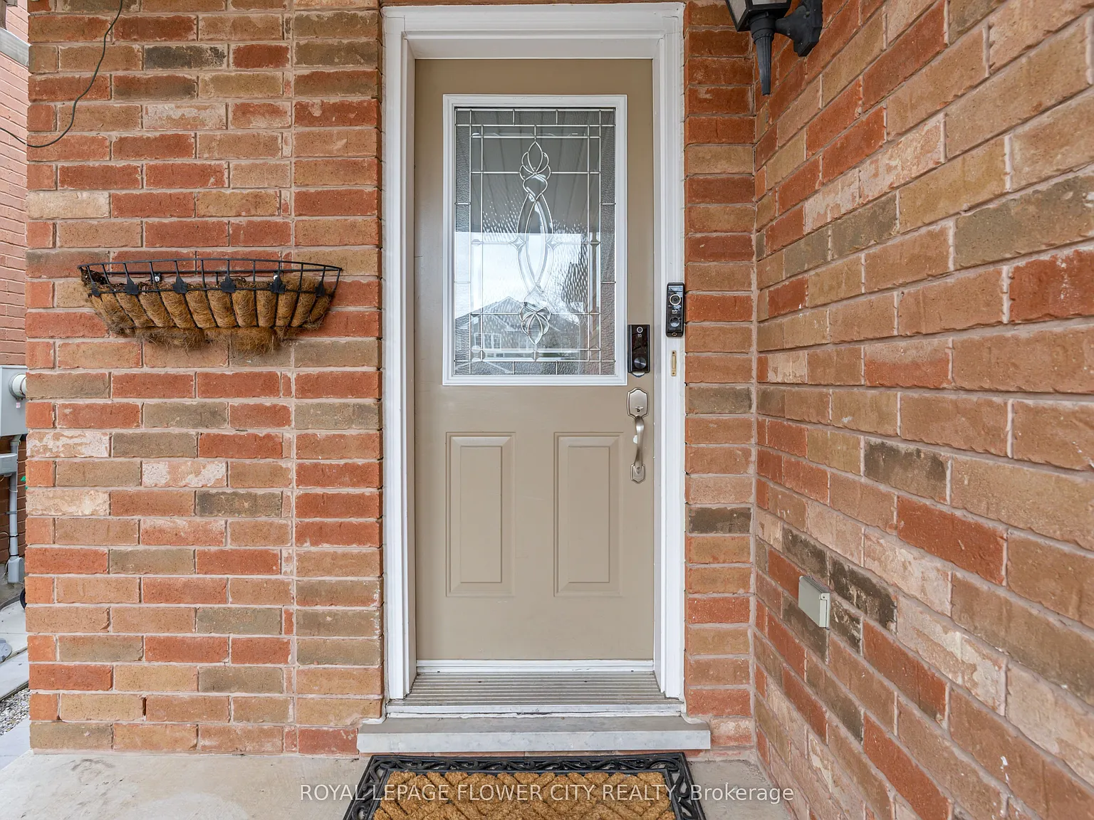4 bed, $3,800 — Photo 4