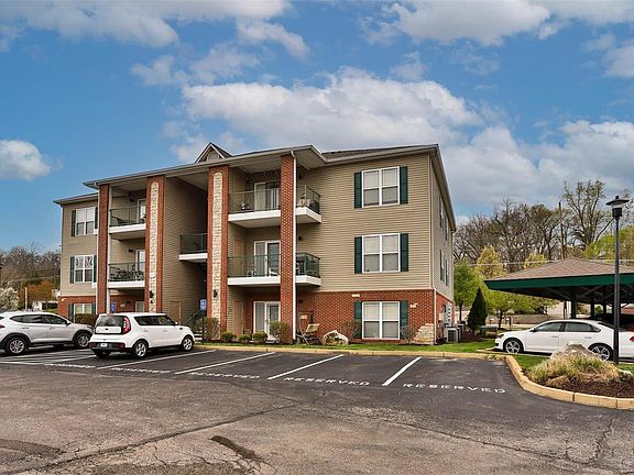 4th image of 845 Forest Ave APT 101