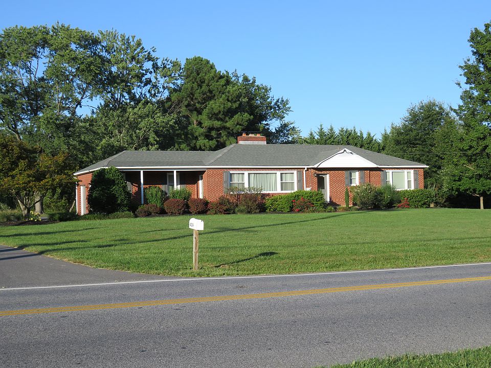 House - Front
