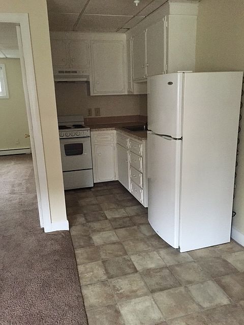 1st image of 20 Post Office Ave APT 7