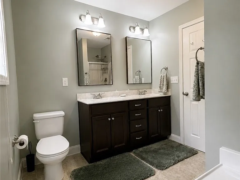 218 Himalayan Rd — Photo 17