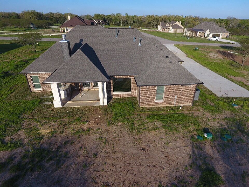 2nd image of 7610 Los Lobos Dr