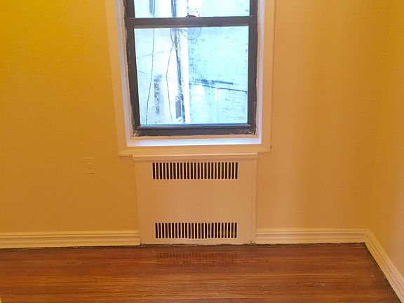 4th image of 2300 Kings Hwy APT 6F