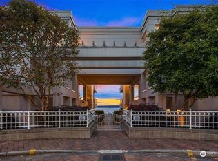 225 2nd St S APT A4, Kirkland, WA