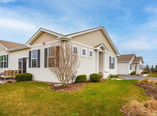 1770 Southern Cir #1, Hampshire, IL 60140