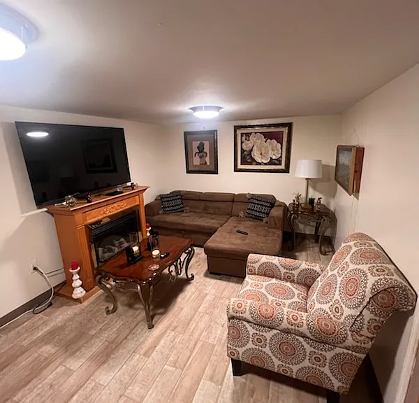 127 Fallwood Pkwy — Photo 2