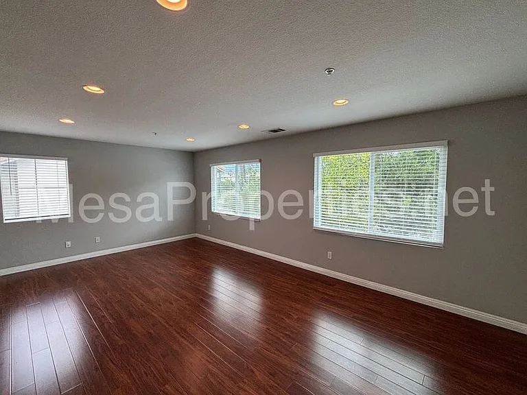 16740 Inverrary Way — Photo 12