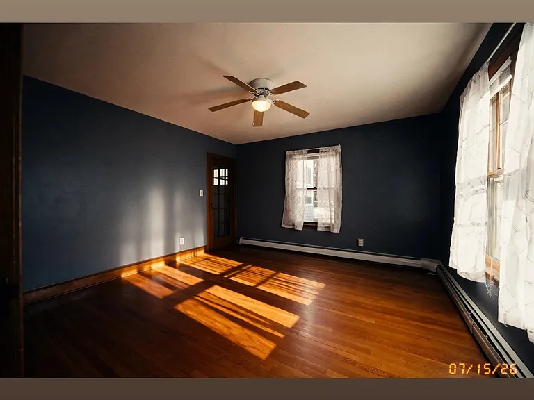 118-120 Patterson St #1 — Photo 6