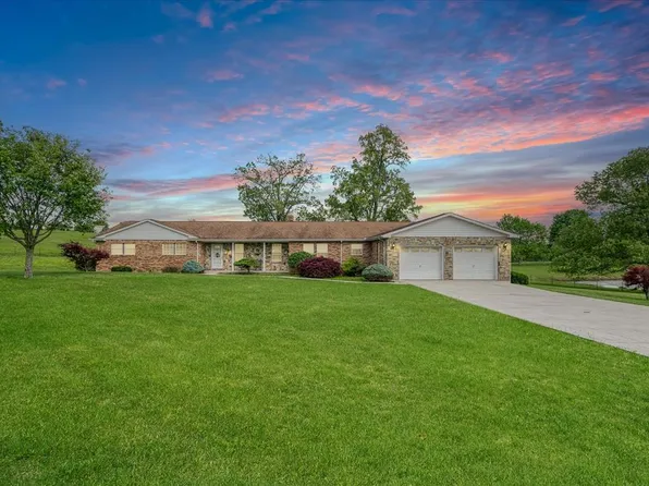 390 S Lincoln St, Crossville, TN 38572