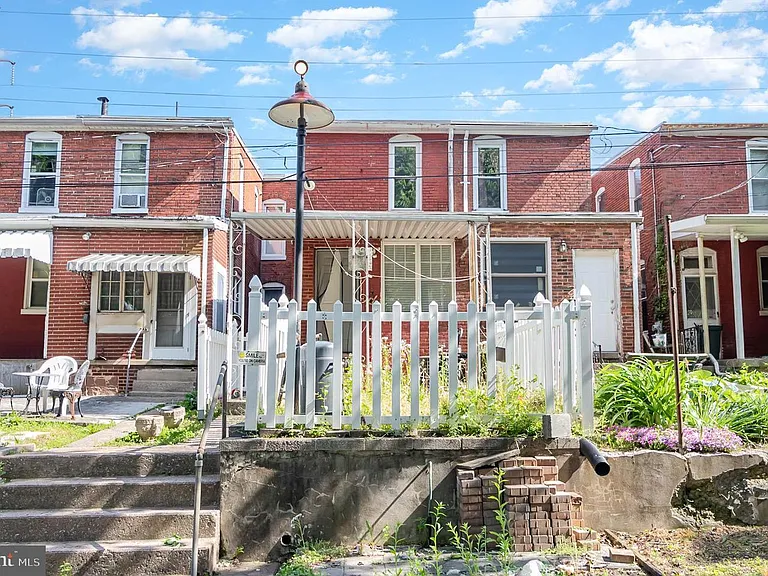 2172 Brookwood St — Photo 22