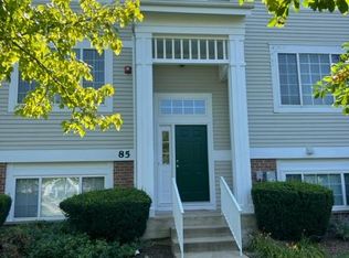 85 Cherbourg Ct, Wheeling, IL 60090