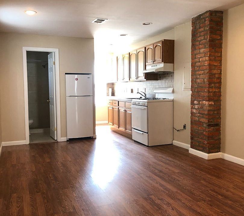 1st image of 2206 South St #1-2R-38007