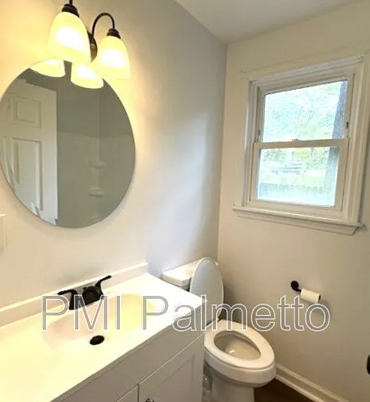 1319 Hendrix St — Photo 9