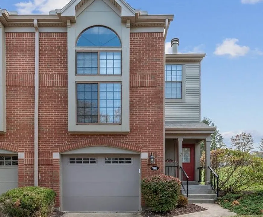 7880 Hackney Cir