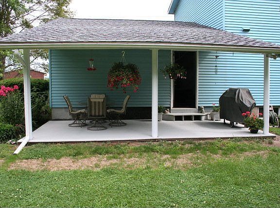 3rd image of 20 Linda Ln