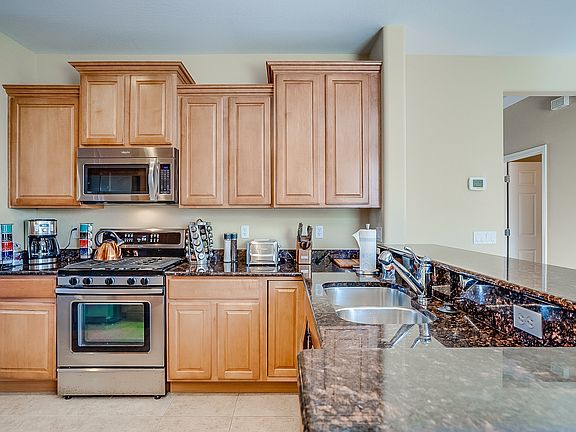 4th image of 26731 W Pontiac Dr