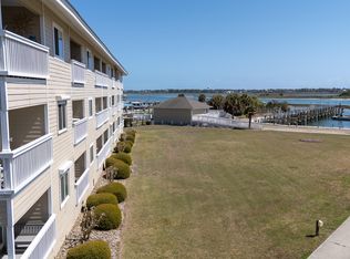 650 Cedar Point Boulevard #B14, Cedar Point, NC 28584