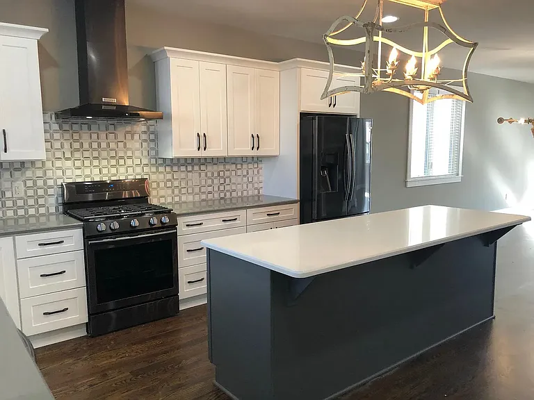 2203 Dabbs Ave — Photo 4