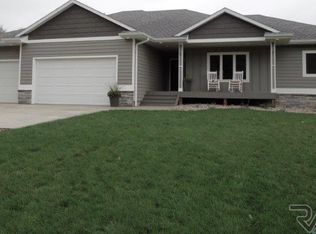48346 257th St, Garretson, SD 57030