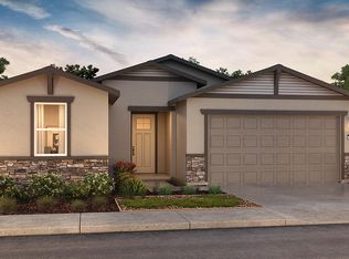 7005 W Allen Ave, Visalia, CA 93291