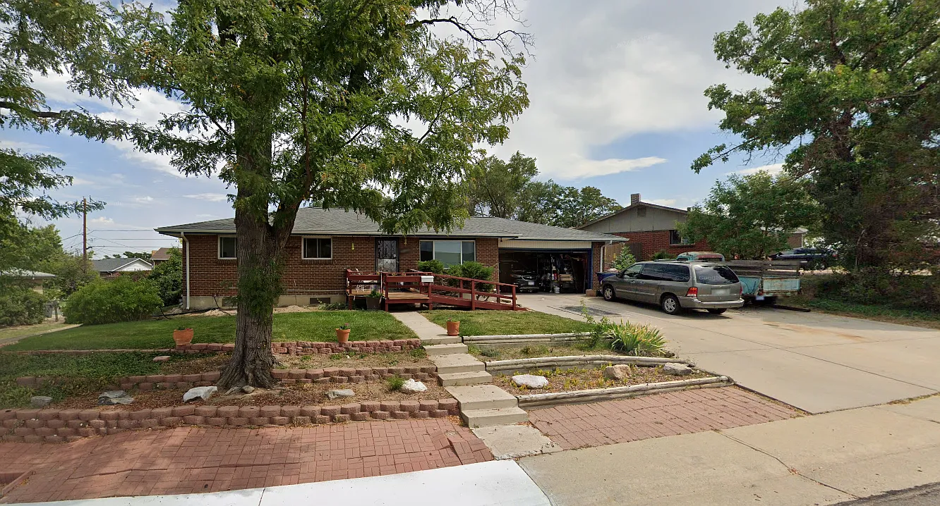 2 bed, 2296 sqft, $1,800 — Photo 1