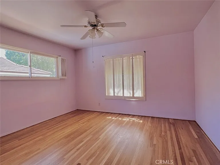 2408 S 8th Ave — Photo 9