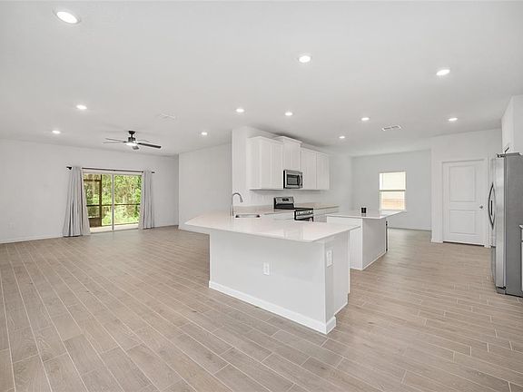 4th image of 19581 SW 77th Pl