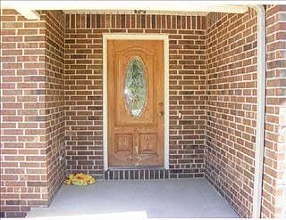 1st image of 15 Shelly Dr