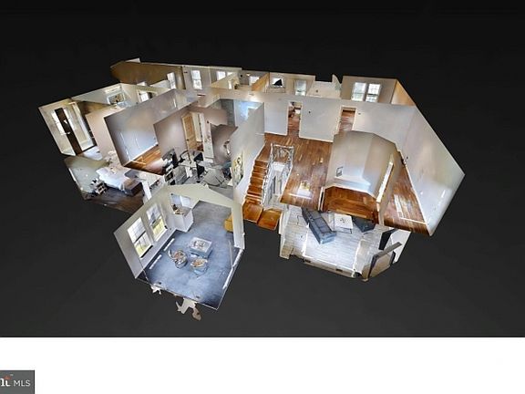 2nd image of 1156 E Founds St