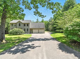111 Axtell Dr, Oakland, ME 04963