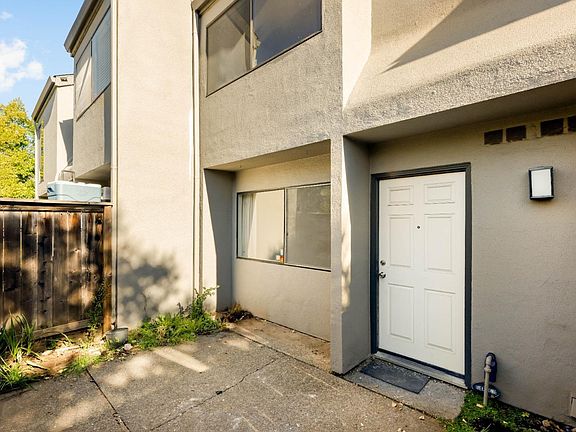 5th image of 3465 Valle Verde Drive