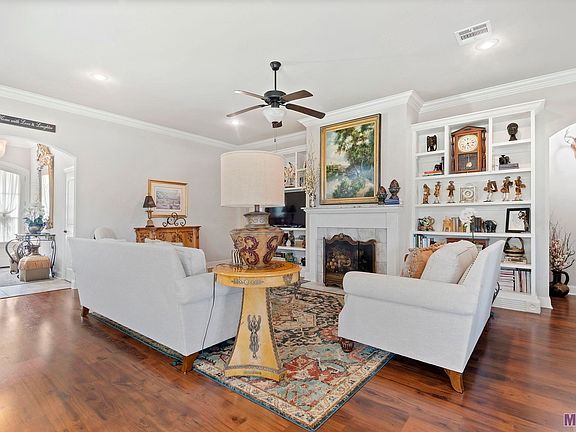 5th image of 18099 River Landing Dr