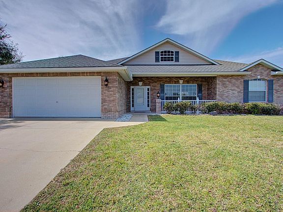 2nd image of 2090 Claremont Dr