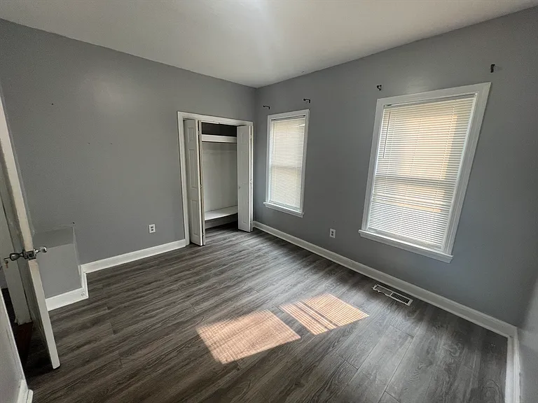 30 Lewis St #1 — Photo 3