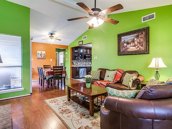 4th image of 2920 Pegasus Dr