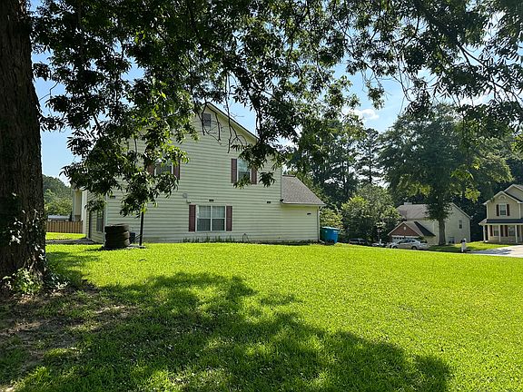 4th image of 665 Walnut Creek Dr