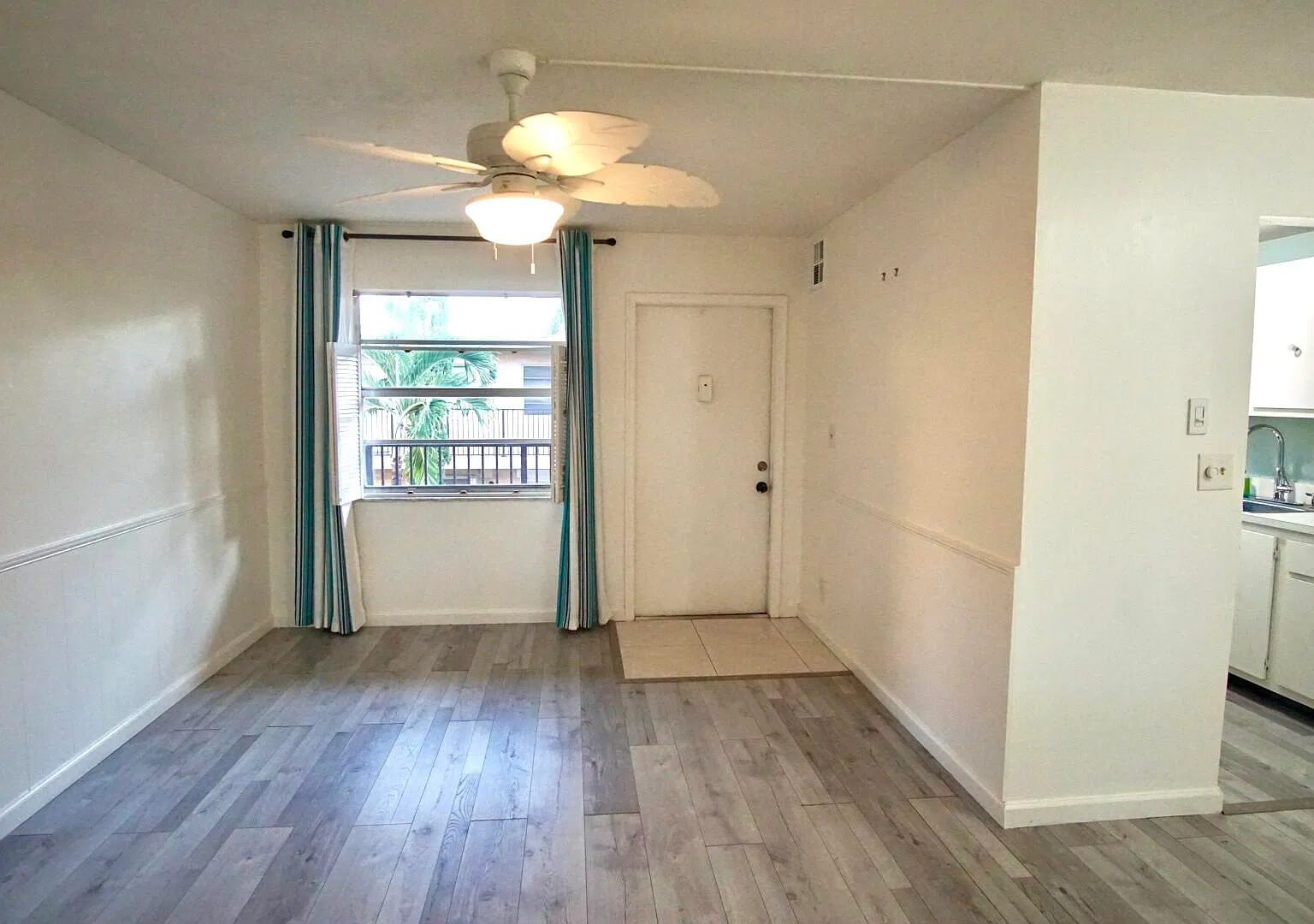 1 bed, 1.0 bath, 560 sqft, $1,575 — Photo 4