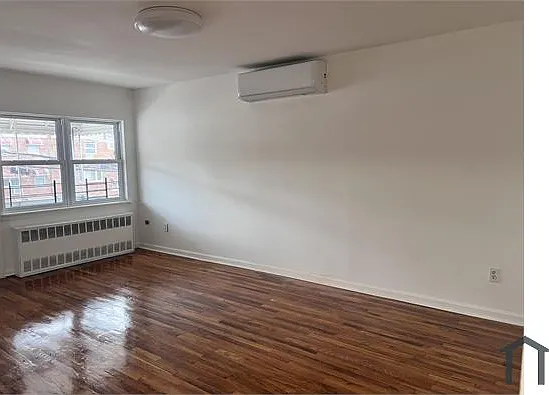 2033 Strang Ave #2 — Photo 43
