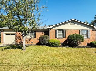 491 Warmsprings Dr, Fayetteville, NC 28303