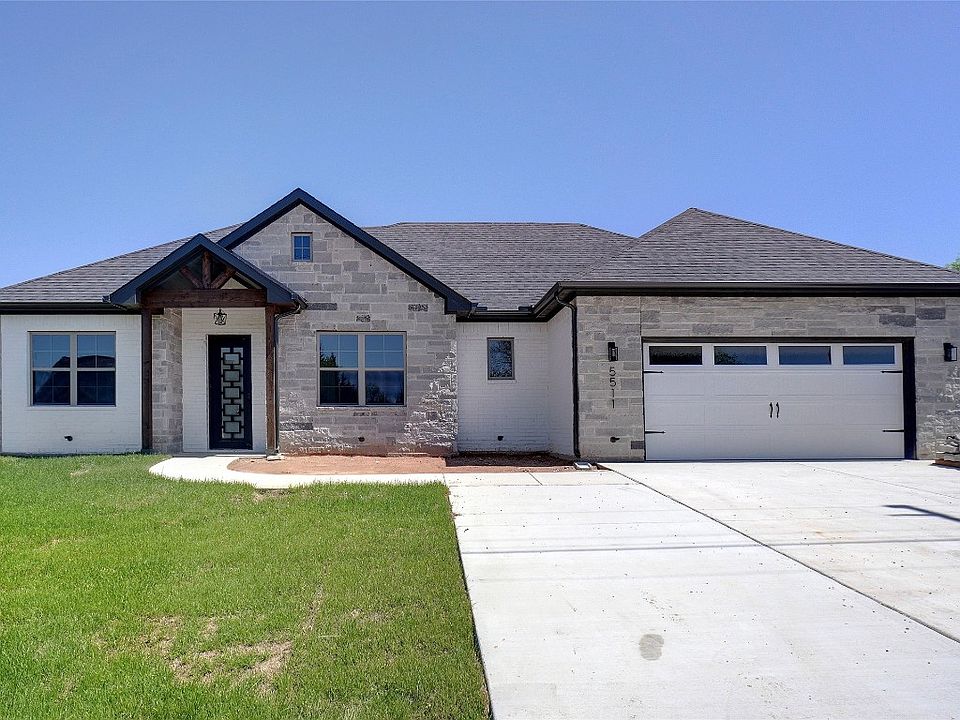 1st image of 5506 Stonegate Cir
