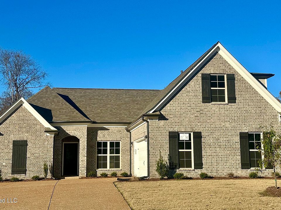 1st image of 956 Collie Dr