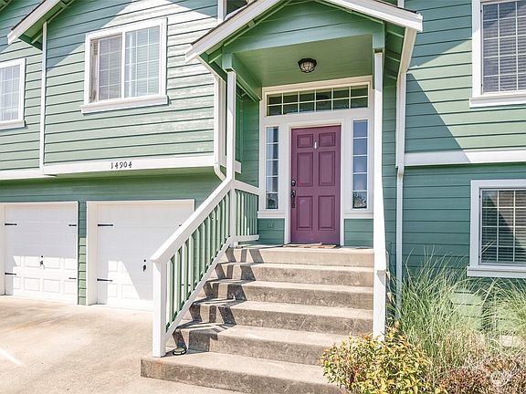 2nd image of 14904 Mountain View Court SE