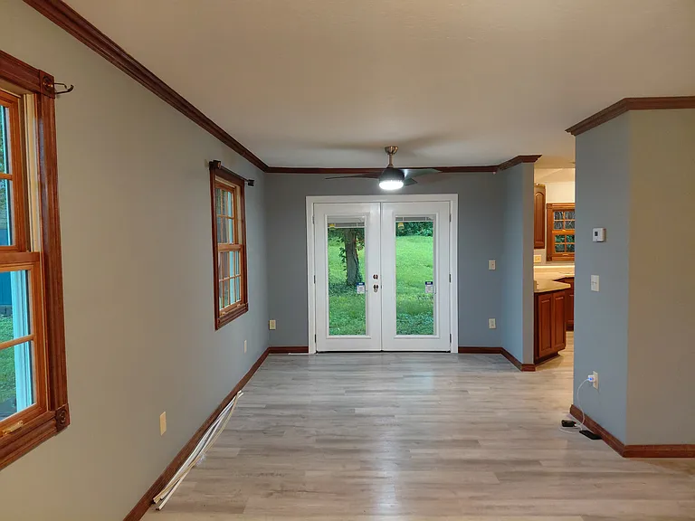 619 Arthur Ct — Photo 23