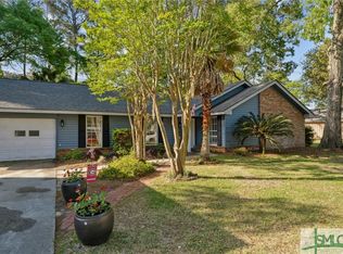 13 River Oaks Rd, Savannah, GA 31410