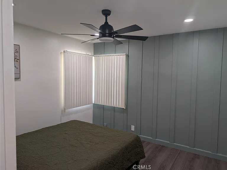 311 W Green St — Photo 11