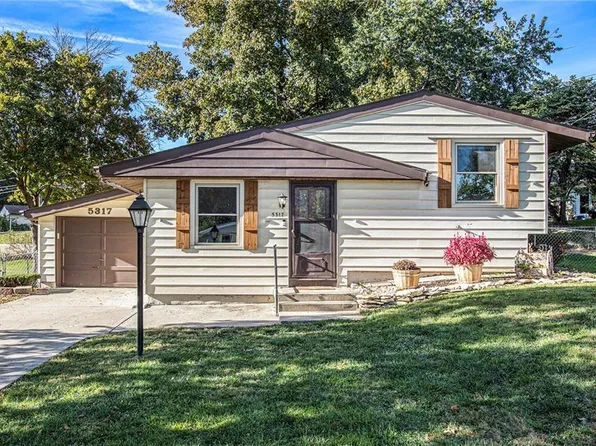5317 NE 43rd St, Kansas City, MO 64117