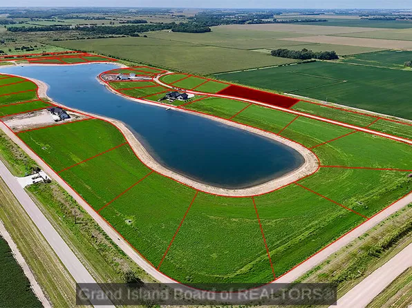 36 Bald Eagle Dr, Chapman, NE 68827