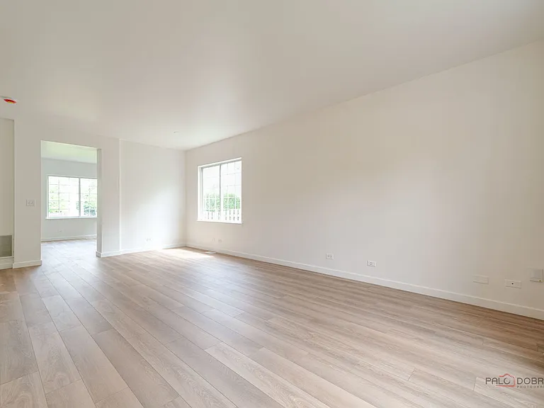178 W Hampton Dr — Photo 4