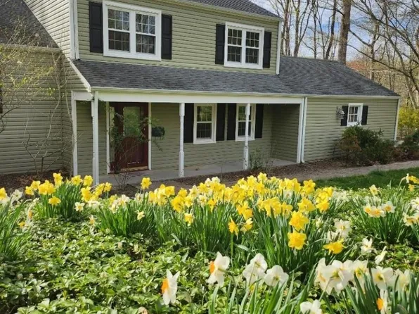 4 Glenbrook Ln, Mendham Boro, NJ 07945